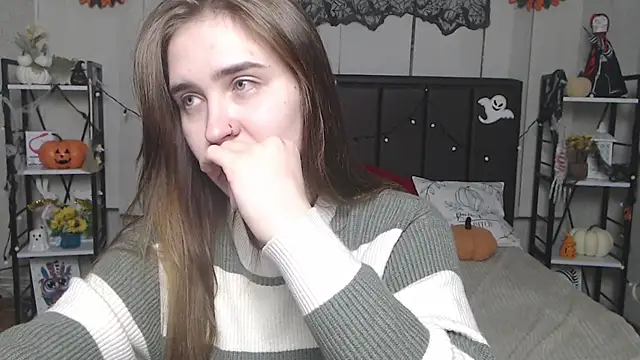 LauraHlot live sex cam