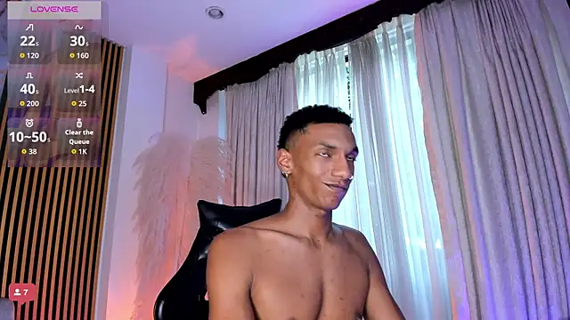 JulienSaint live sex cam