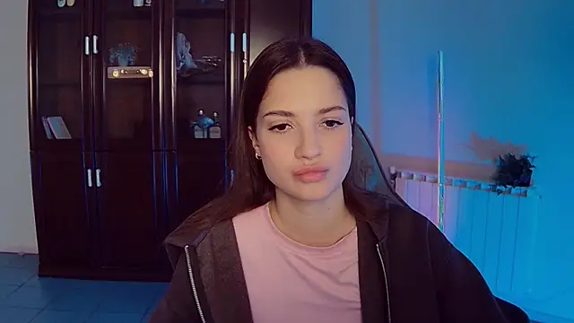 KiraVair's cam snapshot