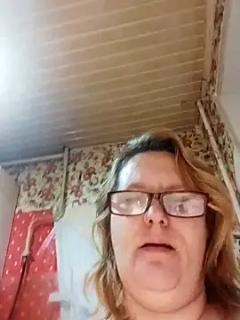 Forest-Lady live sex cam