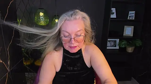 NataliMellow's cam snapshot