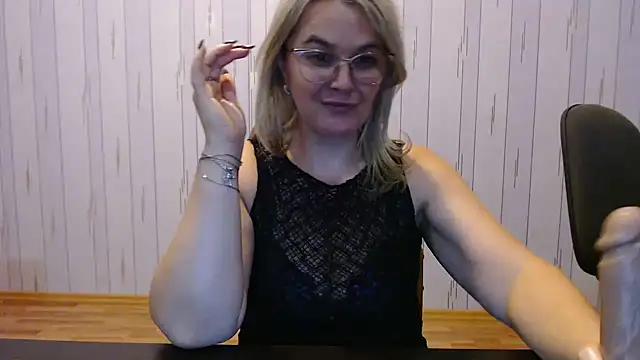 EleanoraDream's cam snapshot