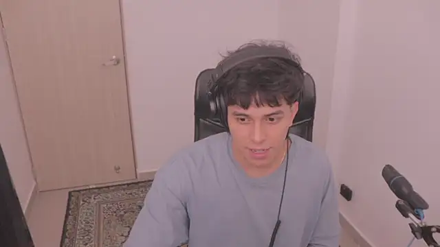 Tony_Hoffa live sex cam