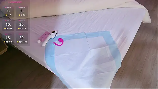 Lucky-baby live sex cam