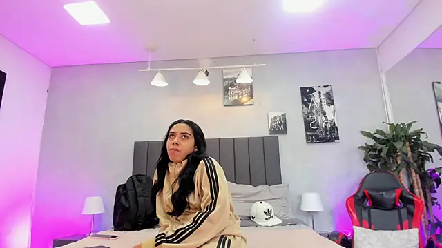 violet_and_myers live sex cam