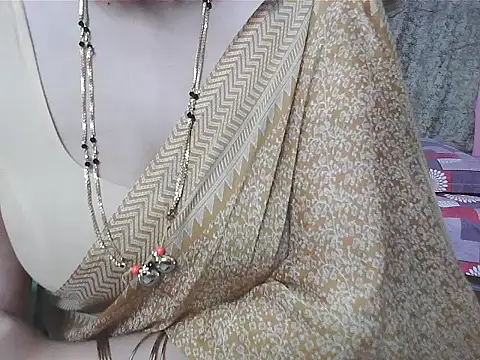 sunitha-3 live sex cam