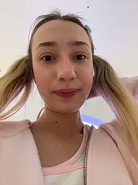 Lia__Love live sex cam