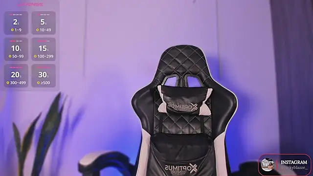 Nickyblazze_ live sex cam