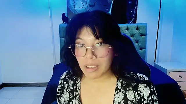 EsmeraldaChantre's cam snapshot