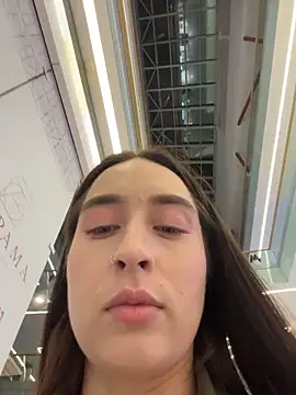 Holly_Play live sex cam