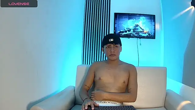 Sam_Blazee's cam snapshot