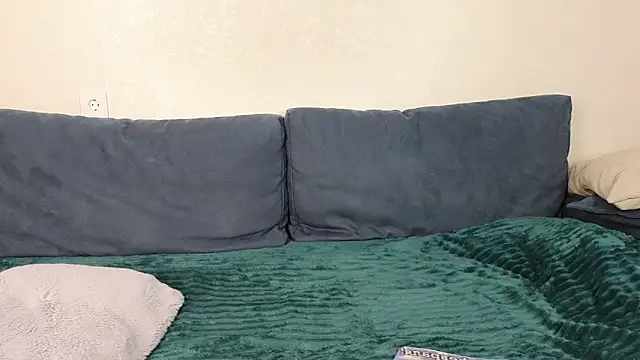 lina_haall's cam snapshot