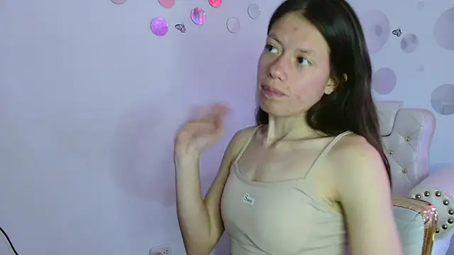 Nina_Roser's cam snapshot