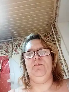 Forest-Lady's cam snapshot