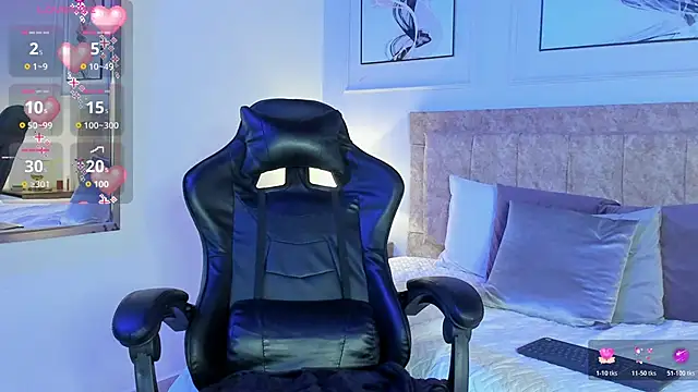 celeste_collins_'s cam snapshot