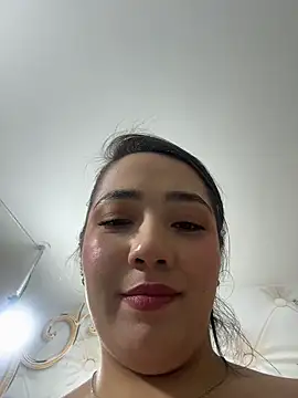 Hannahpradaa_'s cam snapshot