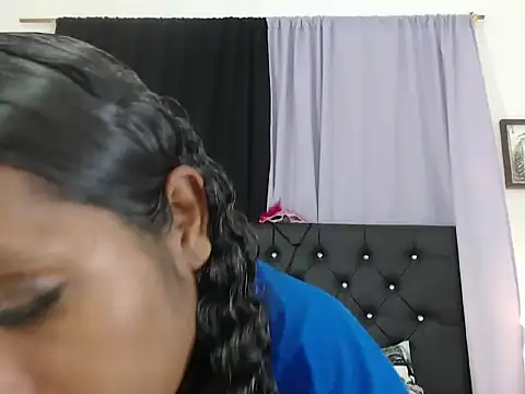 MiaCoock's cam snapshot