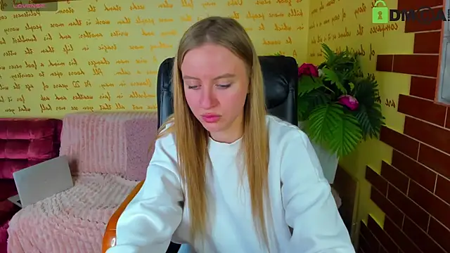 alexa_glory's cam snapshot