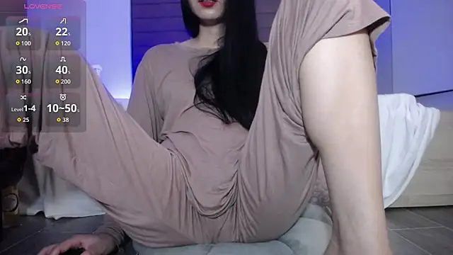 Sarahdamdangzz_88's cam snapshot