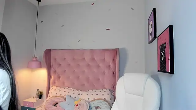 Vanelope_evanss's cam snapshot