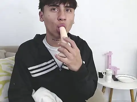 LianRoss live sex cam