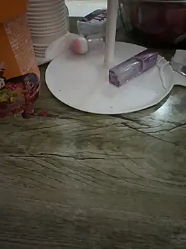 iu_uzZ's cam snapshot