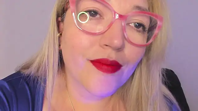 Naty_Mature_ live sex cam