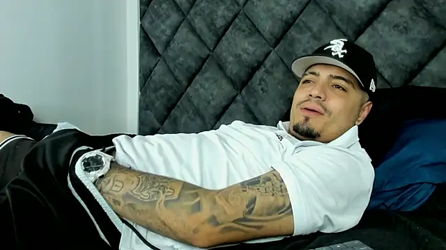 OwenStonne_'s cam snapshot