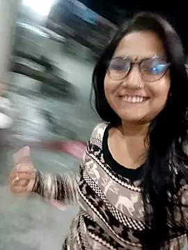 urvashi01224 live sex cam