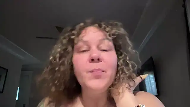 WorldsGreatestCockRater's cam snapshot