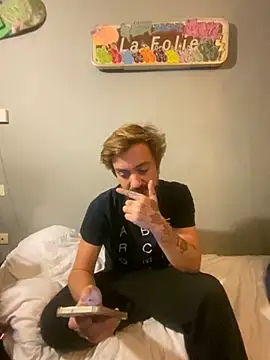 3615-ULLA's cam snapshot