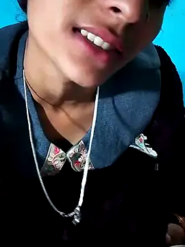 bold-couple's cam snapshot