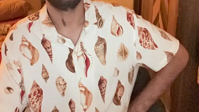 MakeMeAwareAah's cam snapshot