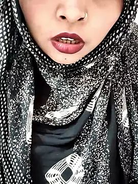 Indian-Nazia's cam snapshot