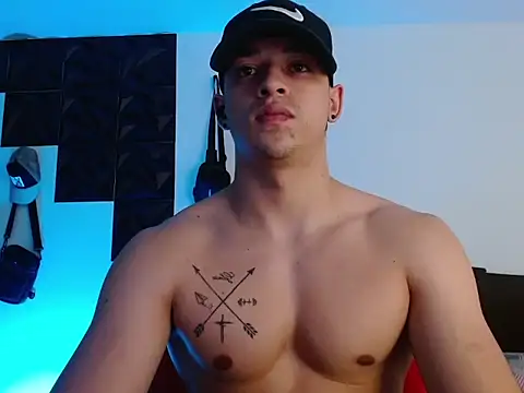 adam_keith's cam snapshot