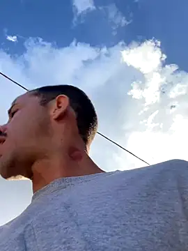 Lucasjandre's cam snapshot