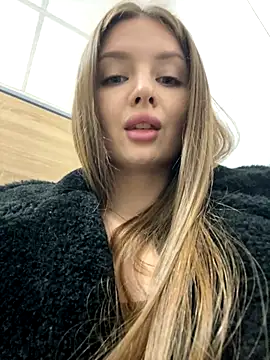 KrisMagnoly live sex cam