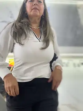 emma_tour live sex cam