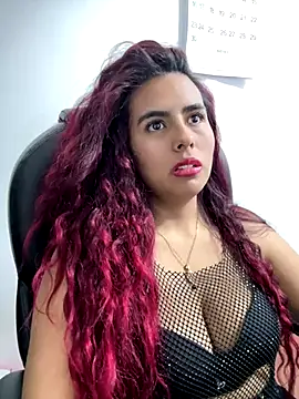 aprilrussell_'s cam snapshot