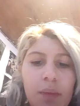 Hollywouldd's cam snapshot