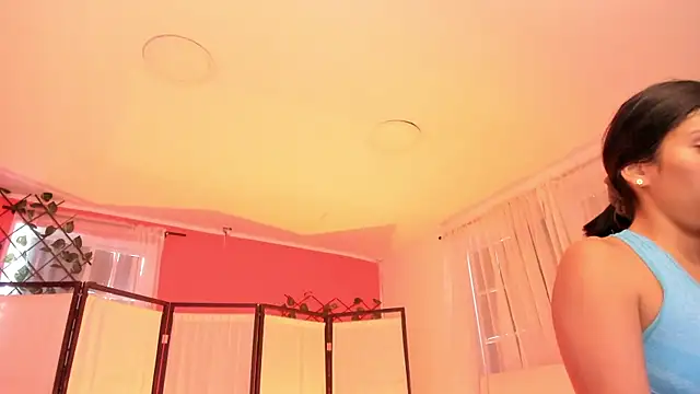 your_khloe's cam snapshot