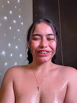 SophieRoyals's cam snapshot