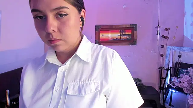 ArianaBaker's cam snapshot