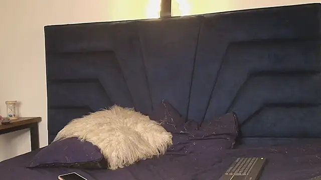 sharon_stone5's cam snapshot