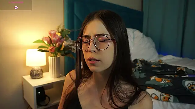 ywixos's cam snapshot