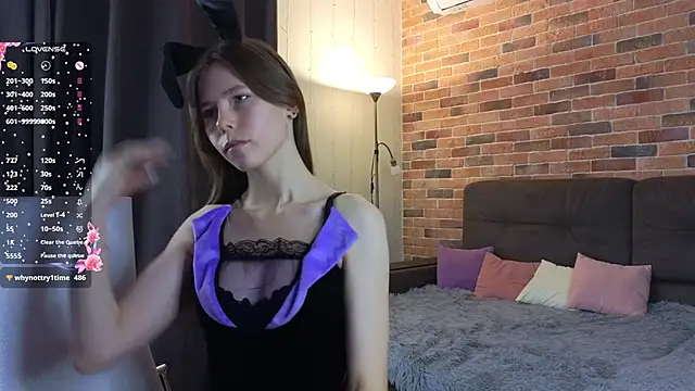 EmiliDen's cam snapshot