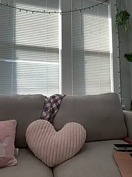 LoveShae_'s cam snapshot