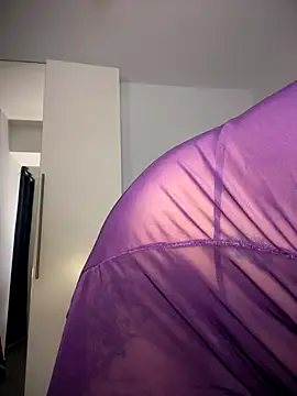 Ella_Charm's cam snapshot