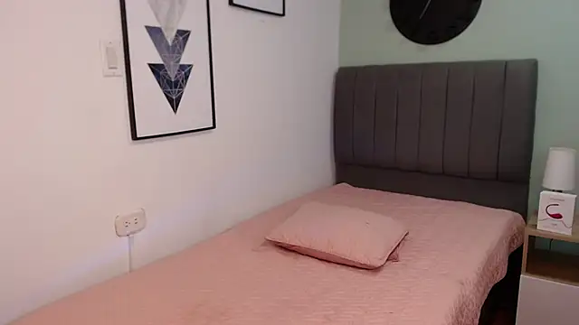 dory_mia's cam snapshot