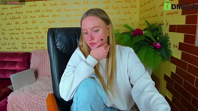 alexa_glory's cam snapshot